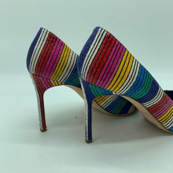 Manolo Blahnik Rainbow Pumps - Picture 3 of 4